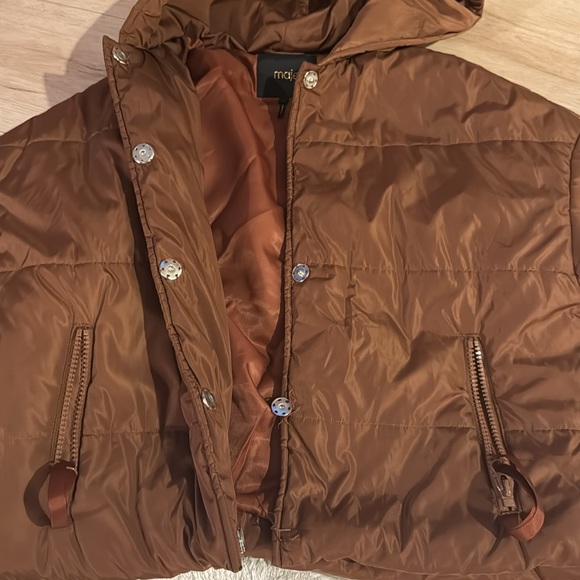 MAJE GUELI Cropped Brown Hooded Puffer - Picture 15 of 16